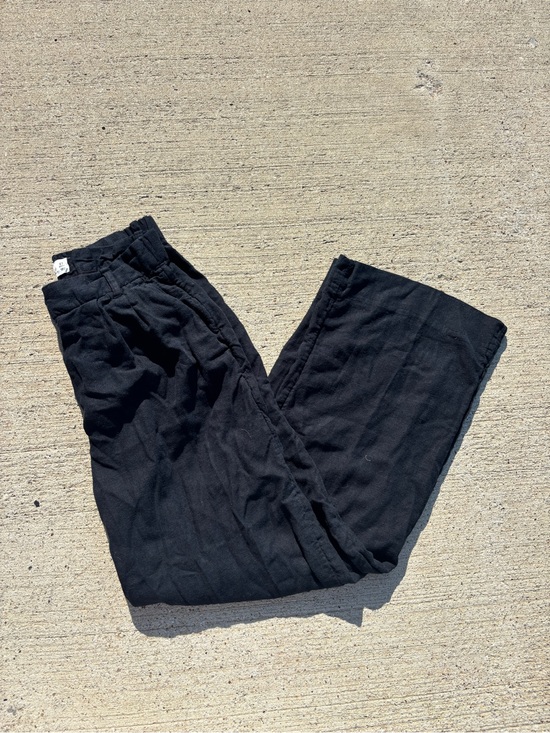 Abercrombie & Fitch Pants - Black Abercrombie & Fitch Linen Pants — Short